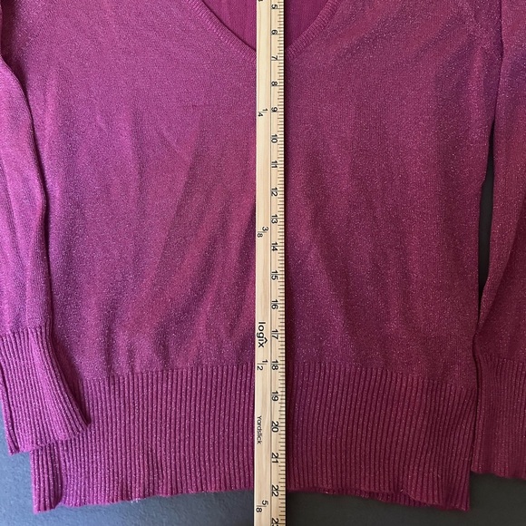 Vintage Chadwick’s V-Neck Magenta Sparkly Sweater - Picture 2 of 6